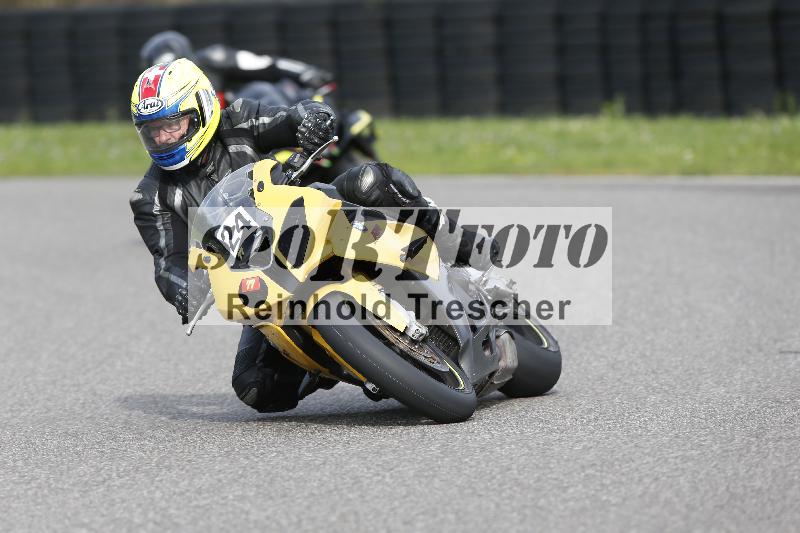 /53 16.09.2025 Track Day Domi Aegerter ADR/Gruppe rot/24